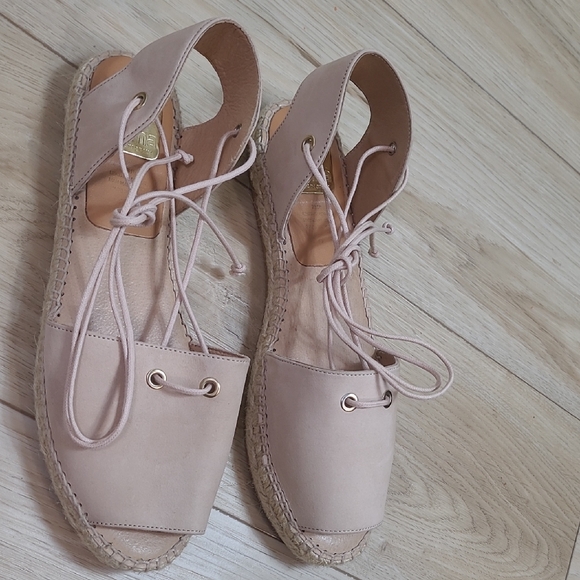 kanna Shoes - Kanna By Antropologie Light Pink Espadrille Flats Size 9